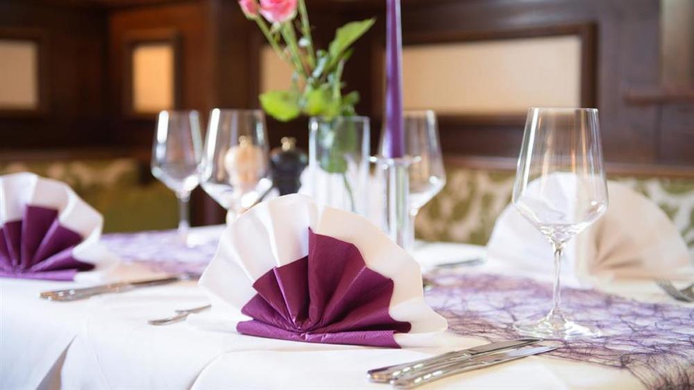 Hotel Kaiserhof Wesel Ресторан фото