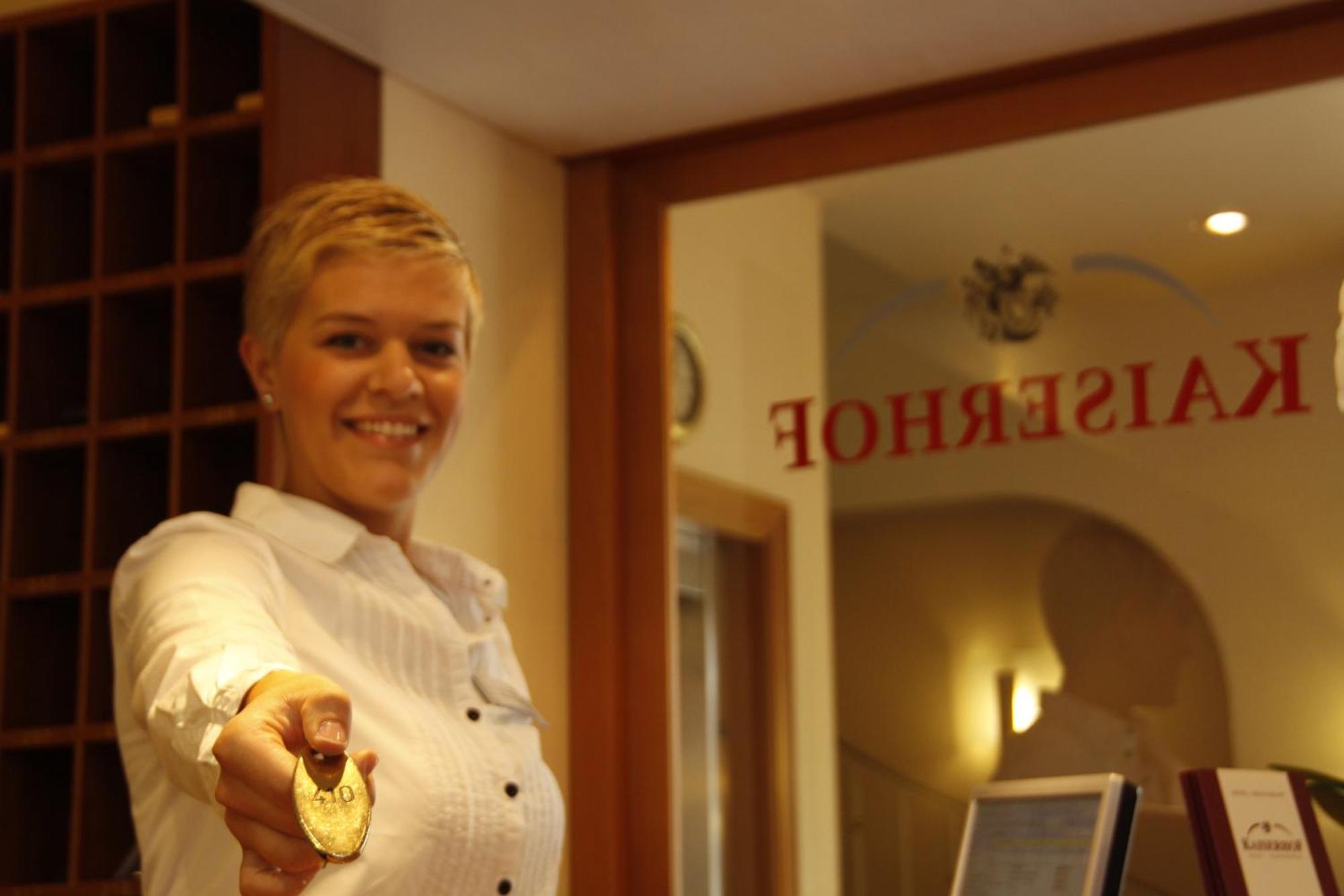 Hotel Kaiserhof Wesel Экстерьер фото